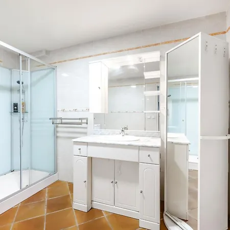 Apartment 55m2 Dans Avec Piscine Valescure
