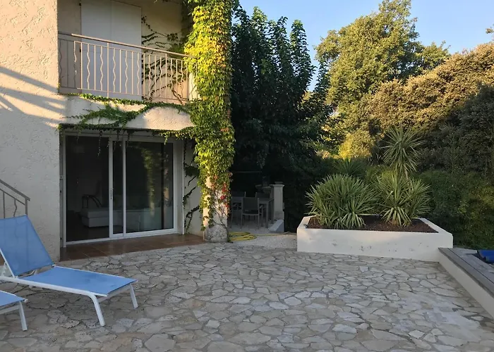 55m2 Dans Avec Piscine Valescure Apartment *