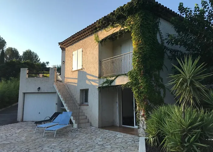 55m2 Dans Avec Piscine Valescure Apartment *